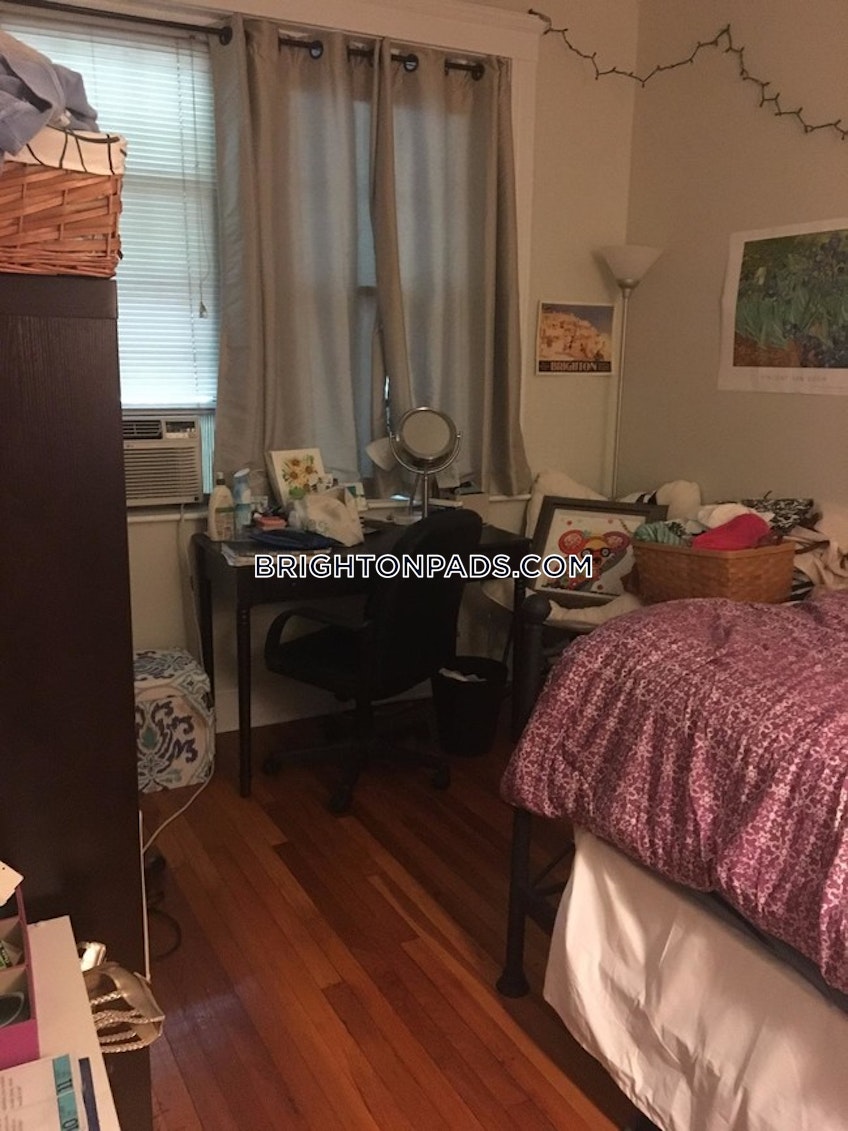 Boston - $2,600+ /month