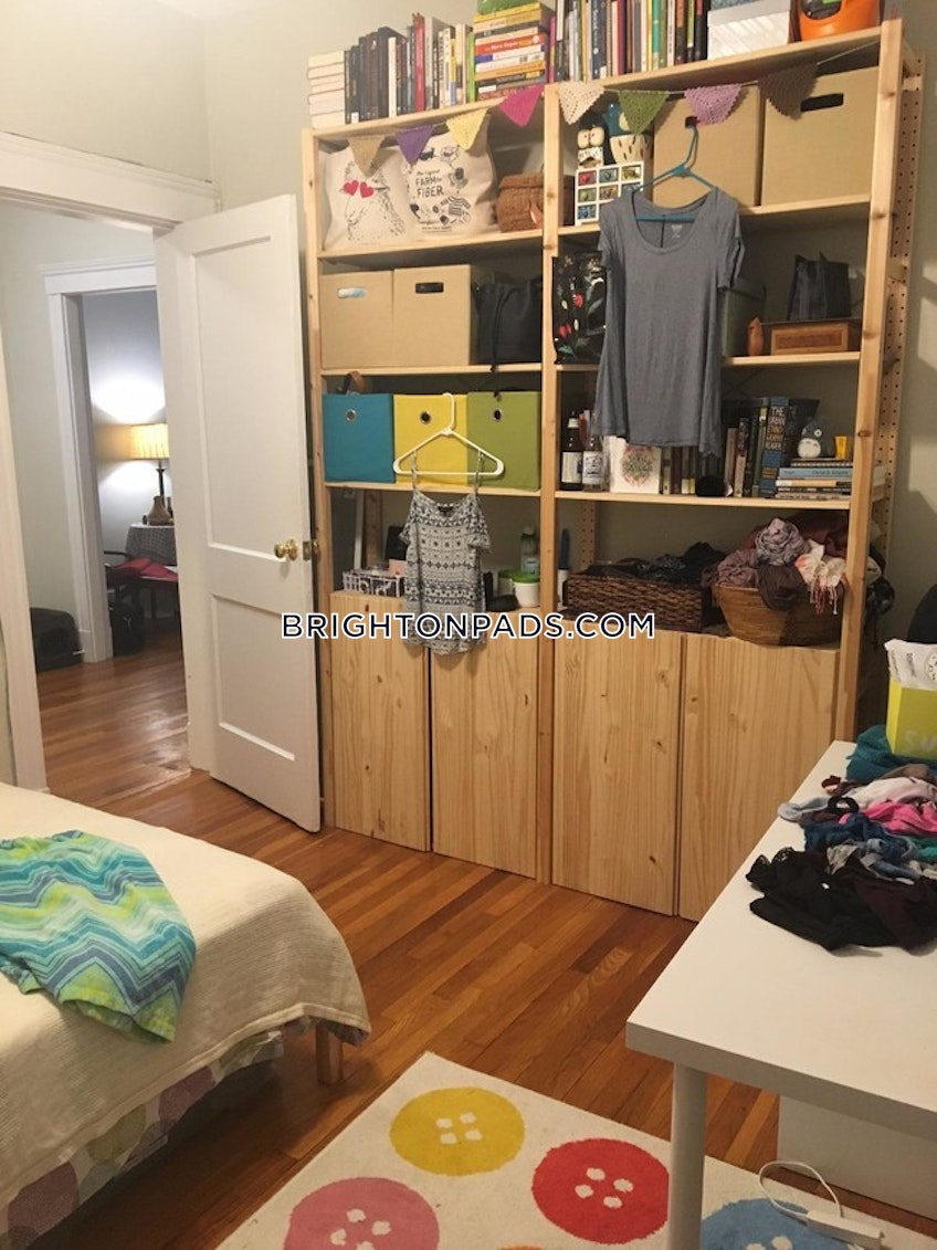 Boston - $2,600+ /month