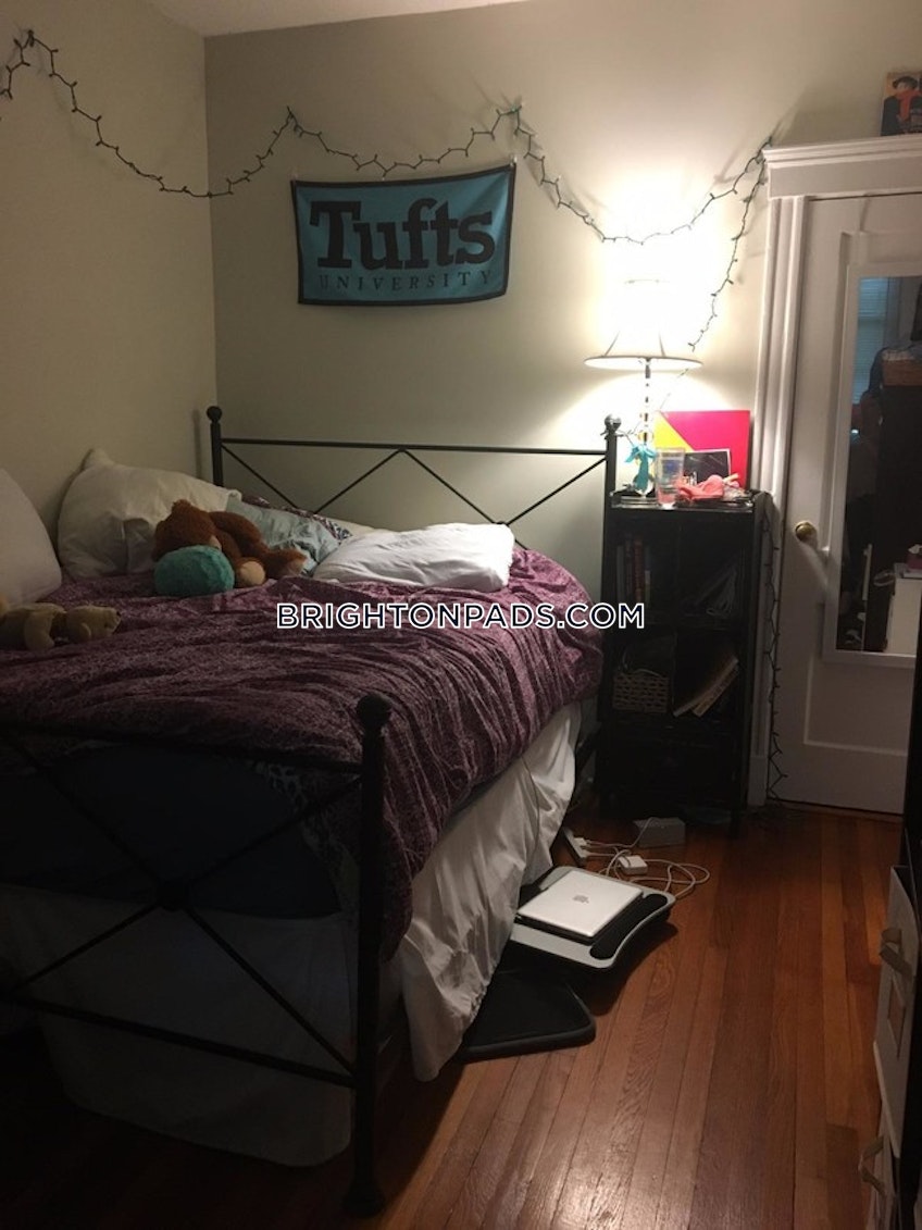 Boston - $2,600+ /month