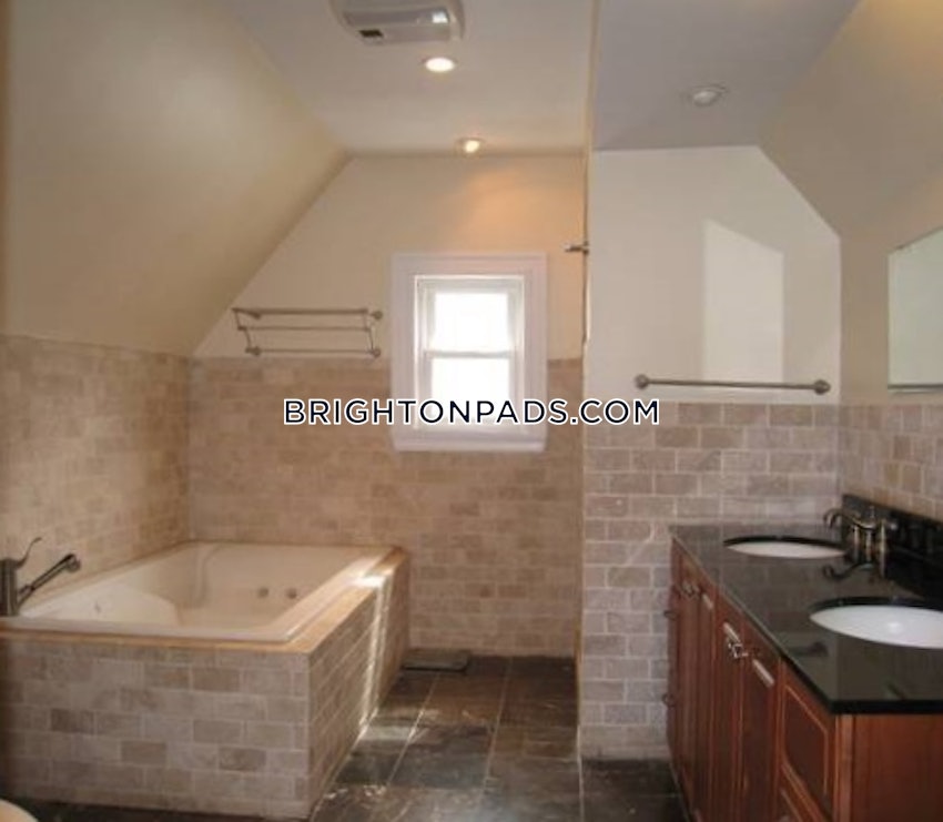 BOSTON - BRIGHTON - OAK SQUARE - 4 Beds, 2 Baths - Image 11