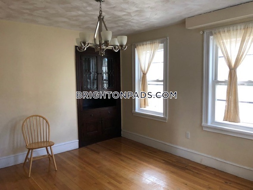 BOSTON - BRIGHTON - OAK SQUARE - 4 Beds, 2 Baths - Image 6