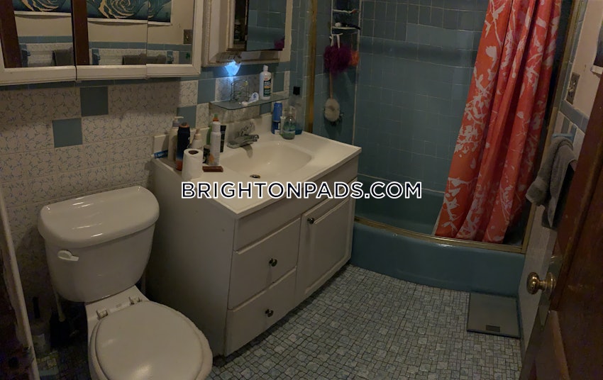 BOSTON - BRIGHTON - OAK SQUARE - 4 Beds, 1.5 Baths - Image 14