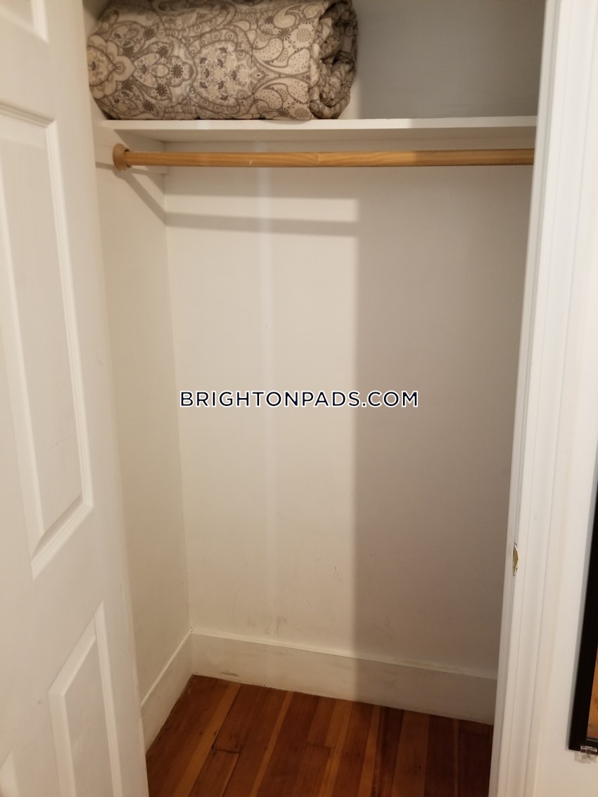 BOSTON - BRIGHTON - OAK SQUARE - 3 Beds, 2 Baths - Image 59