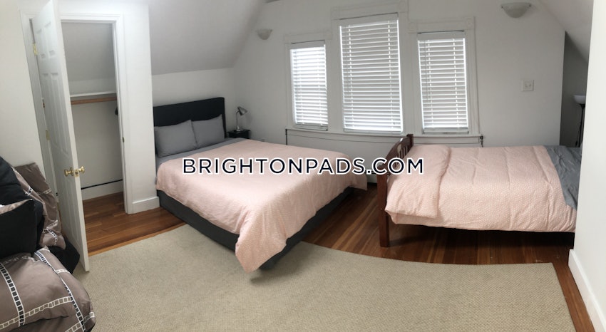 BOSTON - BRIGHTON - OAK SQUARE - 3 Beds, 2 Baths - Image 27