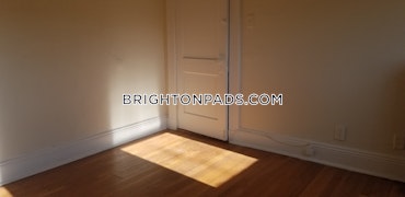 Boston - 2 Beds, 1 Baths