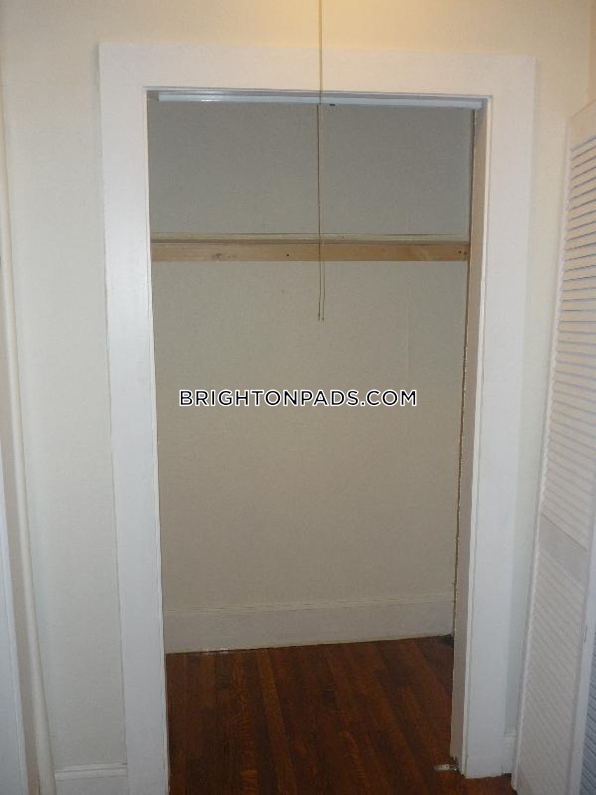 BOSTON - BRIGHTON- WASHINGTON ST./ ALLSTON ST. - Studio , 1 Bath - Image 3