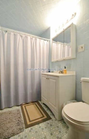 Boston - 3 Beds, 1 Baths