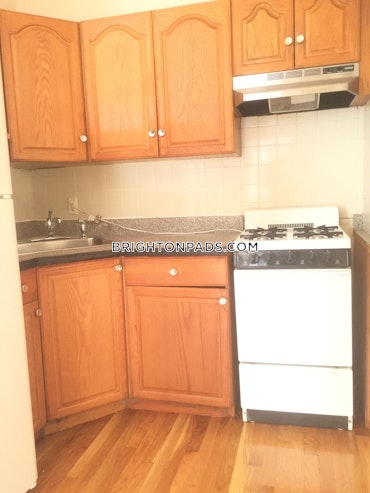 Boston - 1 Beds, 1 Baths