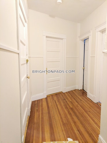 Boston - 3 Beds, 1 Baths