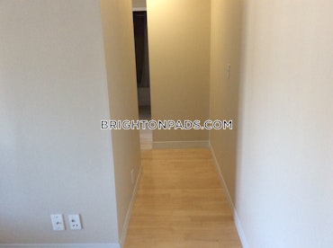 Boston - 2 Beds, 1 Baths