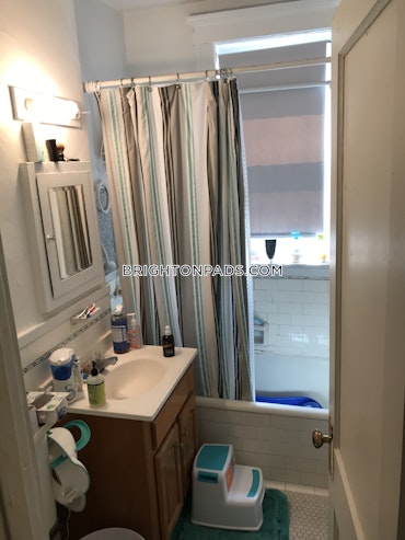 Boston - 1 Beds, 1 Baths