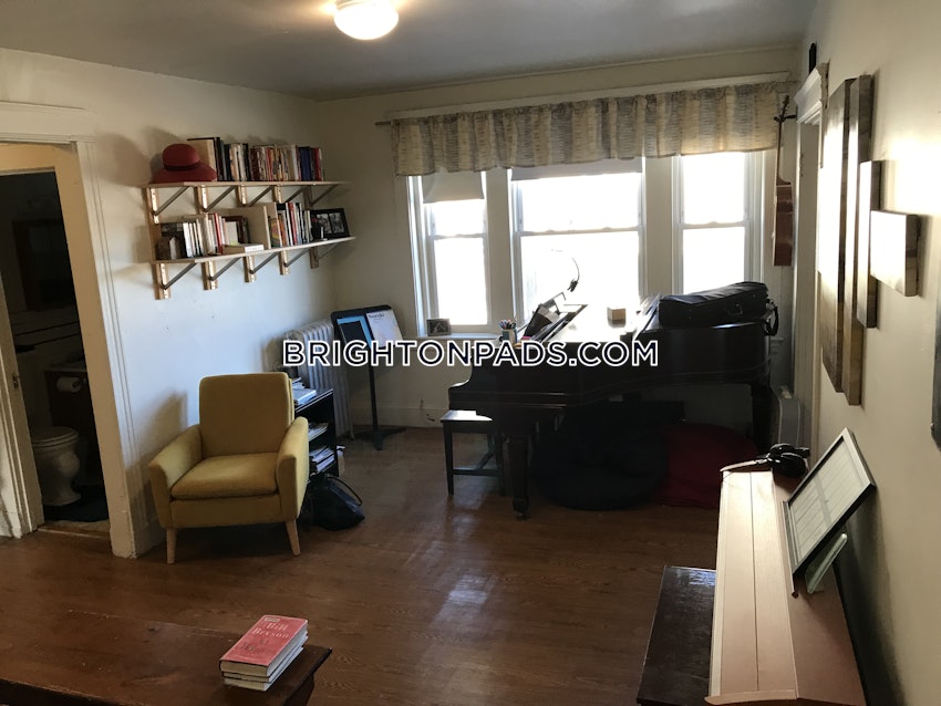 BOSTON - BRIGHTON- WASHINGTON ST./ ALLSTON ST. - 1 Bed, 1 Bath - Image 3