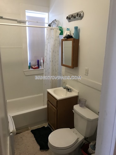 Boston - 2 Beds, 1 Baths