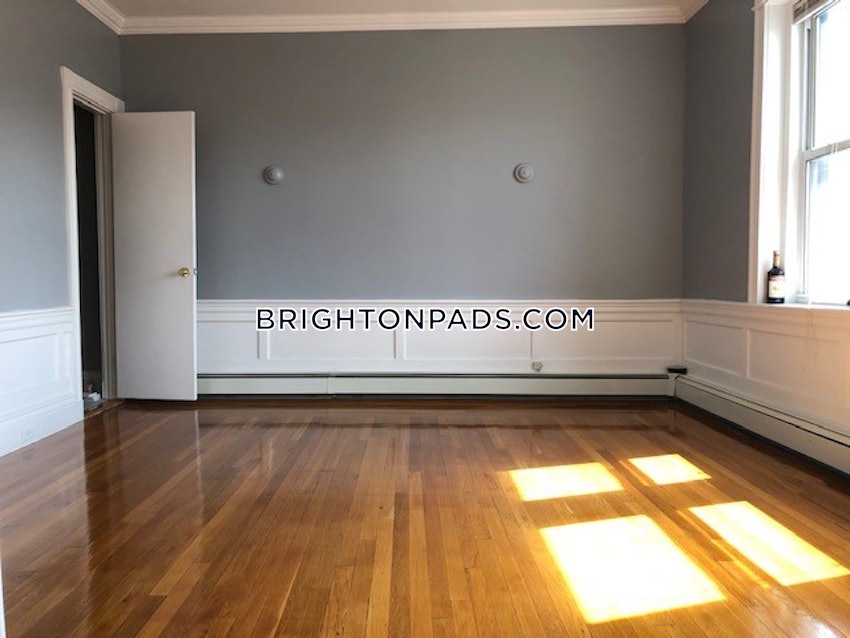 BOSTON - BRIGHTON- WASHINGTON ST./ ALLSTON ST. - 3 Beds, 2 Baths - Image 7