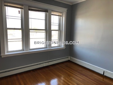 Boston - 3 Beds, 2 Baths