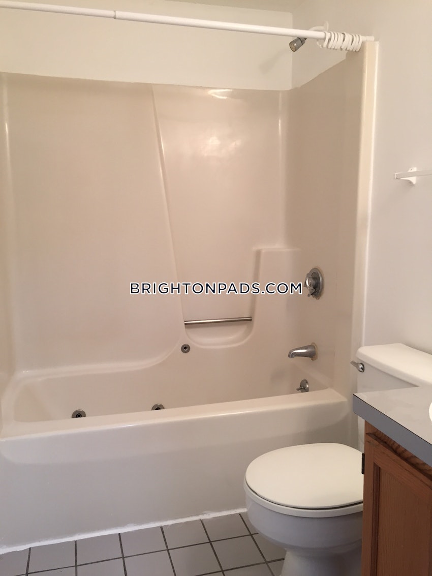 BOSTON - BRIGHTON- WASHINGTON ST./ ALLSTON ST. - 2 Beds, 1.5 Baths - Image 32