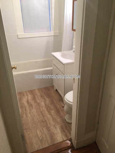 Boston - 1 Beds, 1 Baths