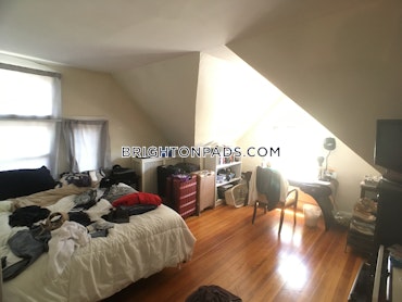 Boston - 2 Beds, 1 Baths