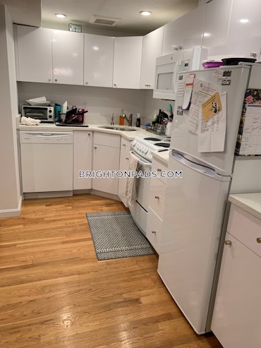 Boston - 1 Beds, 1 Baths