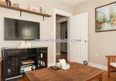 Boston - 2 Beds, 1 Baths