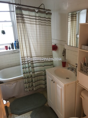 Boston - 2 Beds, 1 Baths