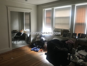 Boston - 0 Beds, 1 Baths