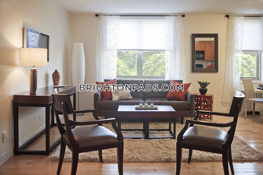 BOSTON - BRIGHTON- WASHINGTON ST./ ALLSTON ST. - 3 Beds, 1 Bath - Image 3