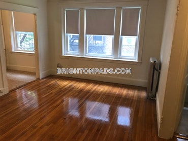 Boston - 0 Beds, 1 Baths