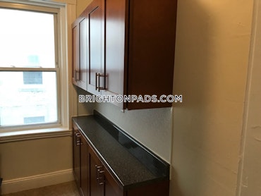 Boston - 2 Beds, 1 Baths