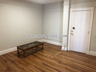 Boston - 3 Beds, 1 Baths