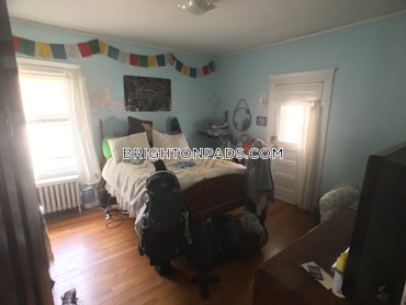 Boston - 3 Beds, 1 Baths