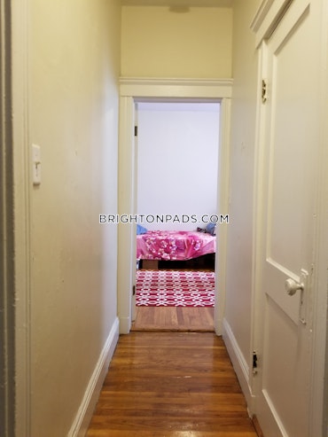 Boston - 2 Beds, 1 Baths