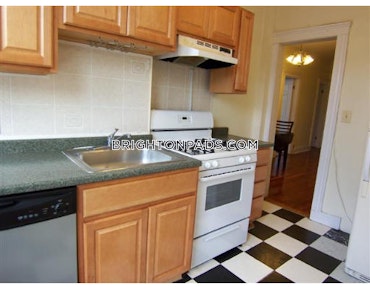 Boston - 2 Beds, 1 Baths