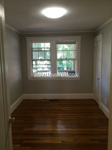 Boston - 3 Beds, 1 Baths