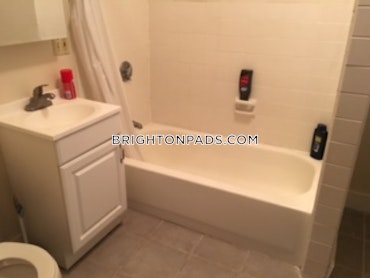 Boston - 1 Beds, 1 Baths