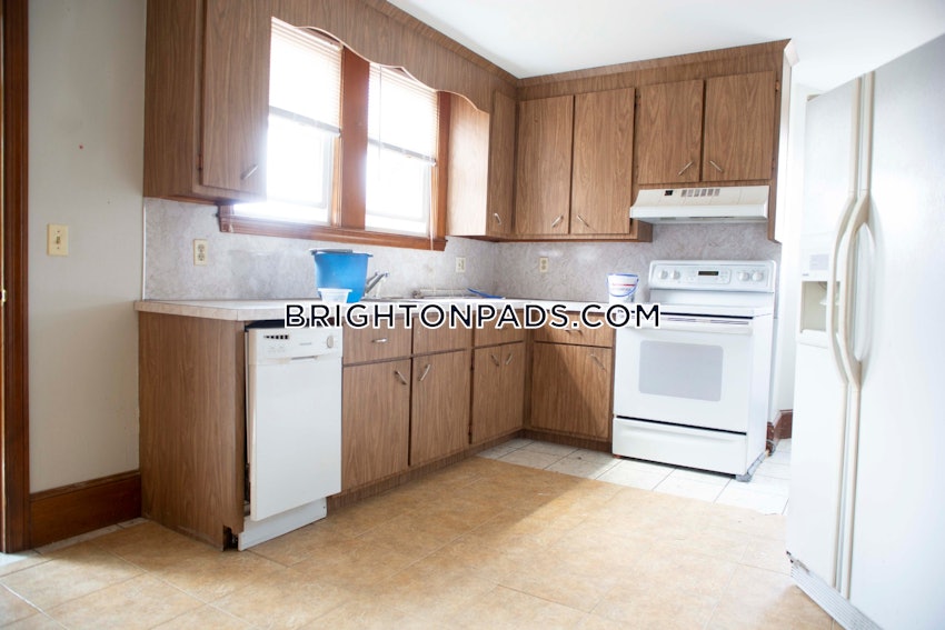 BOSTON - BRIGHTON- WASHINGTON ST./ ALLSTON ST. - 2 Beds, 1 Bath - Image 8