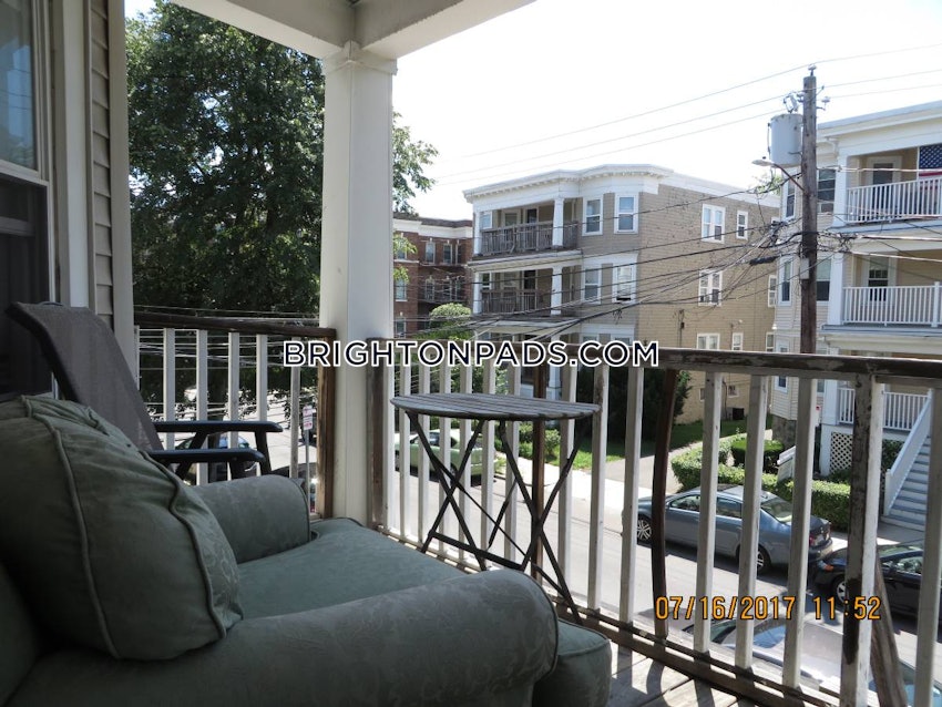 BOSTON - BRIGHTON- WASHINGTON ST./ ALLSTON ST. - 4 Beds, 2 Baths - Image 3