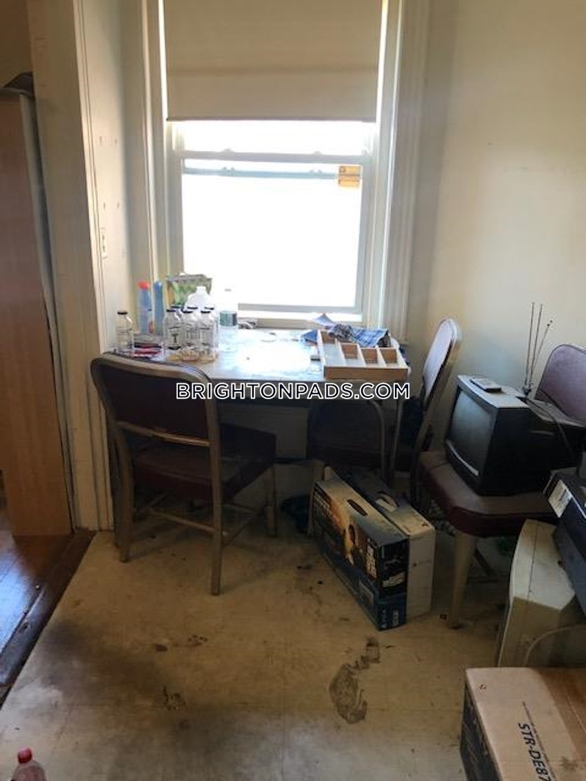 BOSTON - BRIGHTON- WASHINGTON ST./ ALLSTON ST. - 1 Bed, 1 Bath - Image 4