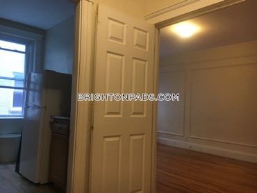 Boston - 1 Beds, 1 Baths