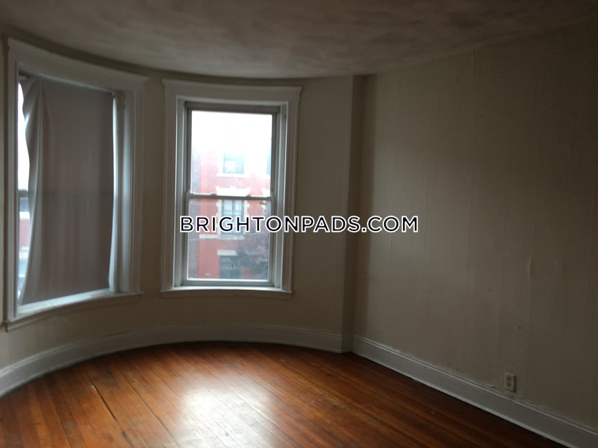 BOSTON - BRIGHTON- WASHINGTON ST./ ALLSTON ST. - 3 Beds, 1 Bath - Image 5