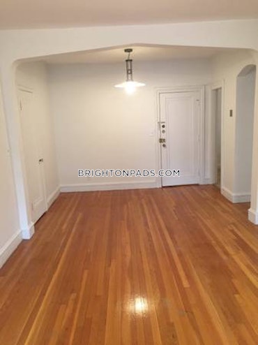 Boston - 1 Beds, 1 Baths