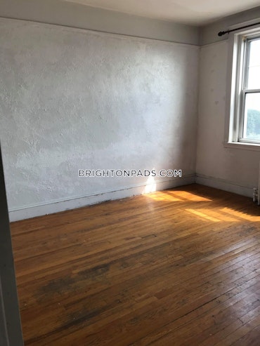 Boston - 3 Beds, 1 Baths