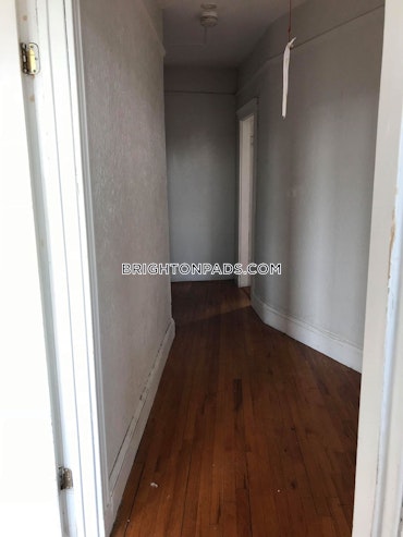 Boston - 3 Beds, 1 Baths