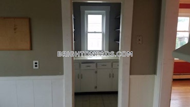 Boston - 3 Beds, 1 Baths