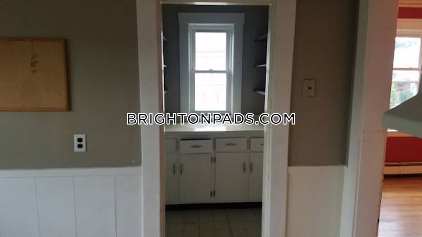 BOSTON - BRIGHTON- WASHINGTON ST./ ALLSTON ST. - 3 Beds, 1 Bath - Image 34