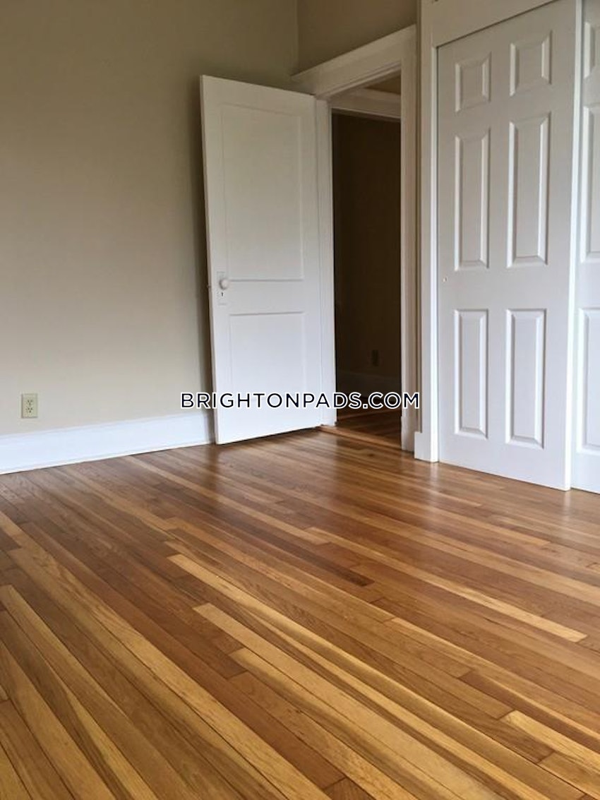 BOSTON - BRIGHTON- WASHINGTON ST./ ALLSTON ST. - 2 Beds, 1 Bath - Image 2