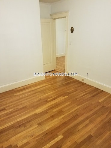 Boston - 3 Beds, 1 Baths