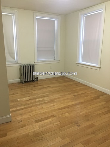 Boston - 2 Beds, 1 Baths