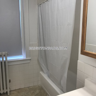 Boston - 2 Beds, 1 Baths