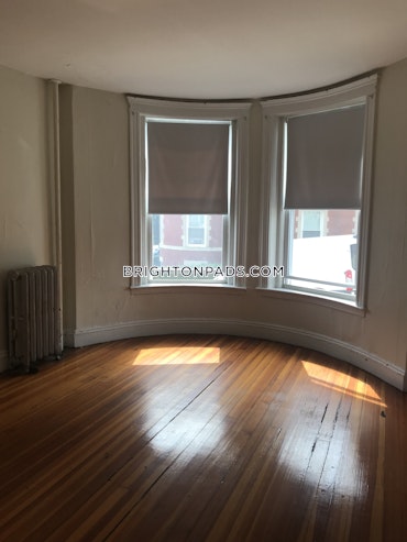 Boston - 3 Beds, 1 Baths